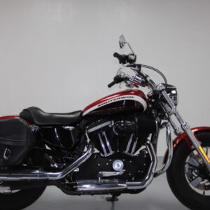 HARLEY DAVIDSON SPORTSTER XL1200 CUSTOM 2013