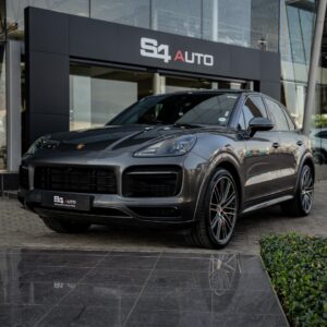 PORSCHE CAYENNE GTS 2023