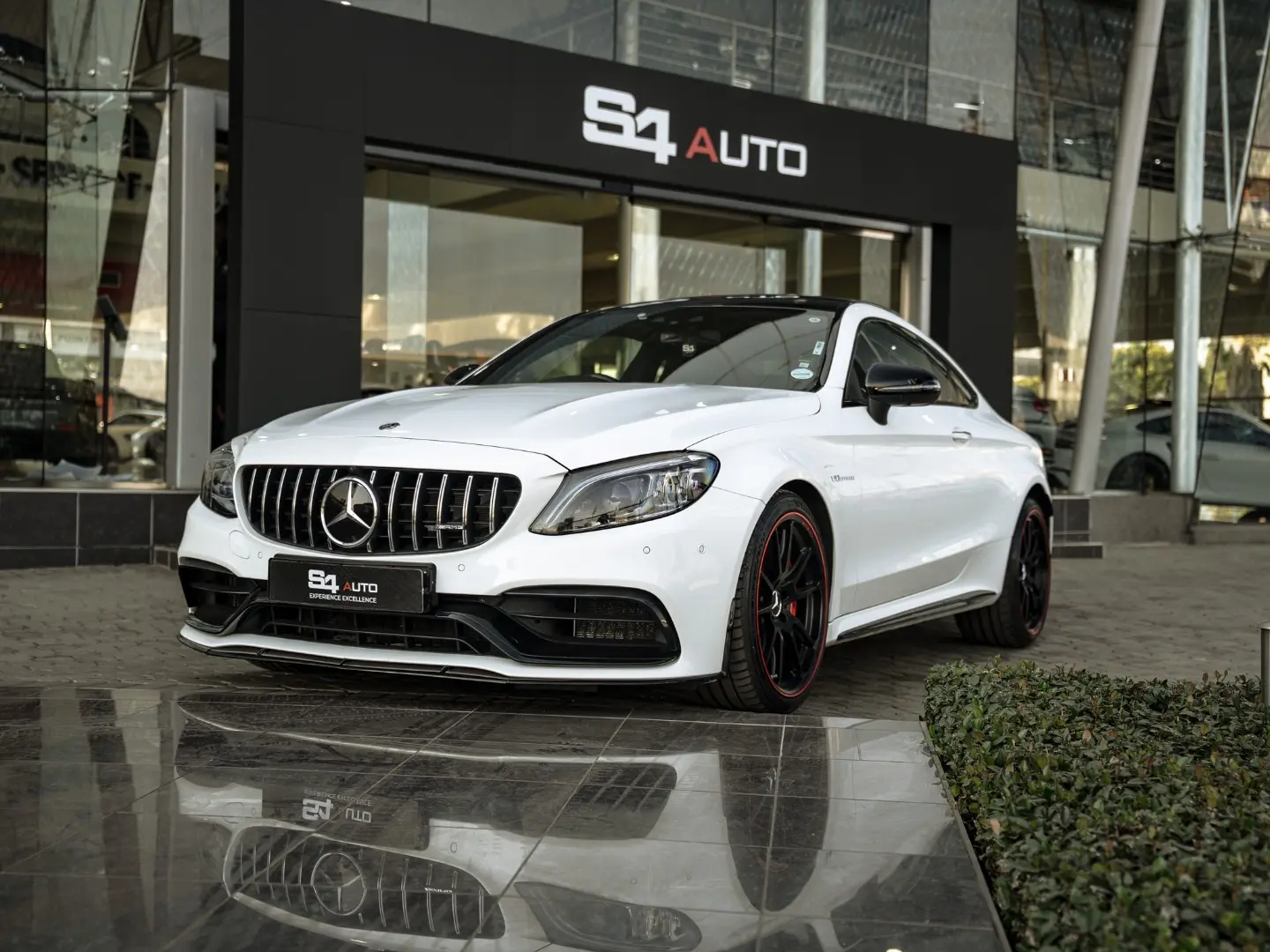 MERCEDES-BENZ AMG COUPE C63 S 2020