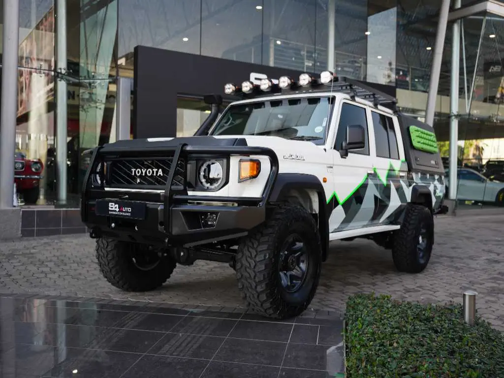 TOYOTA LAND CRUISER 79 4.5D P/U D/C 2026