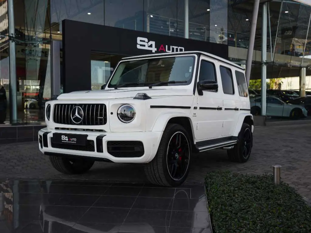 MERCEDES-BENZ AMG G63 2021