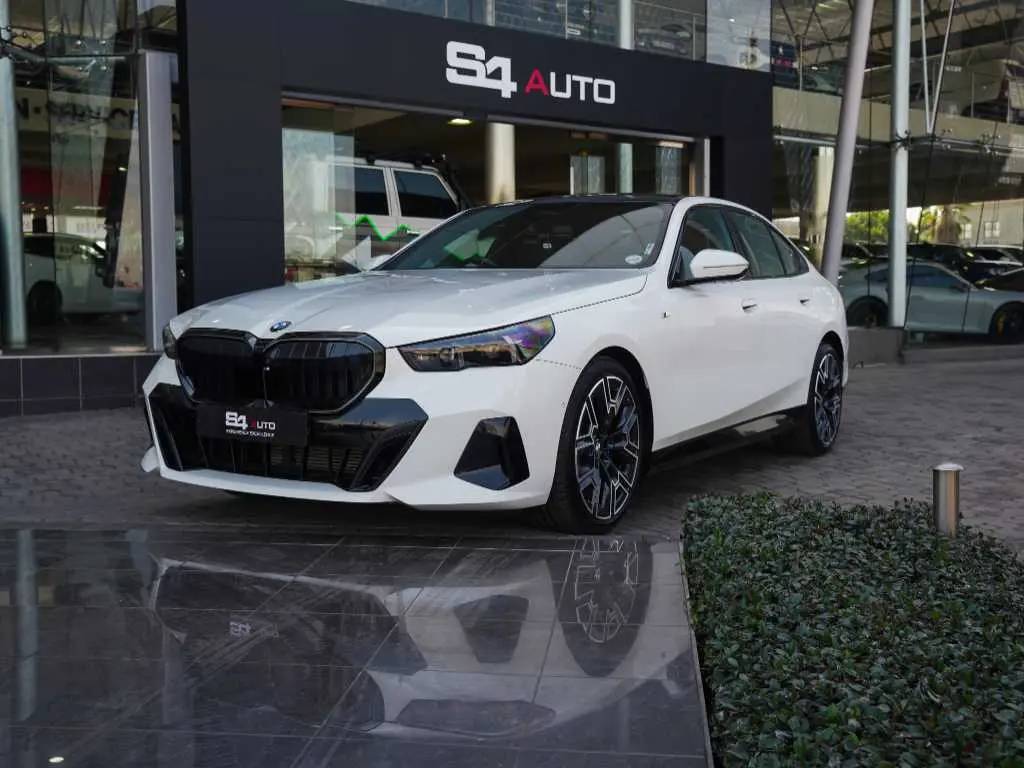 BMW 520d M SPORT PRO A/T 2025