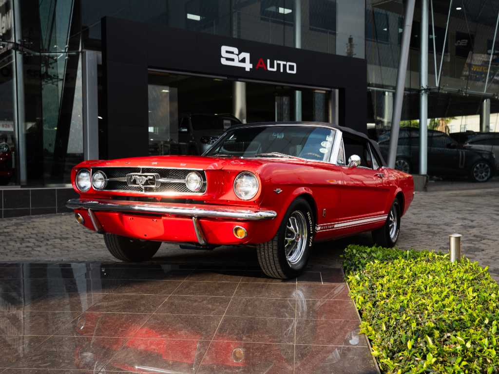 FORD MUSTANG CONVERTIBLE 1965
